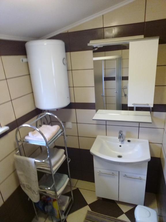Tomek Apartment Vir Kültér fotó